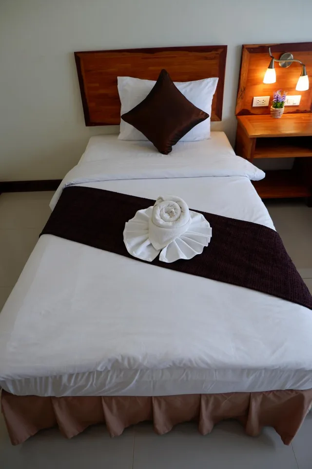 Standard, Twin Beds, Khao Sok Nature Place 5/7