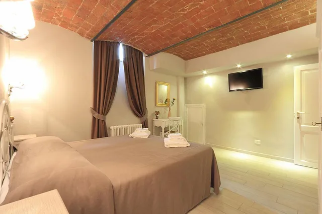 غرفة قياسية بسرير مزدوج، Hotel Ferrucci Firenze 4/6