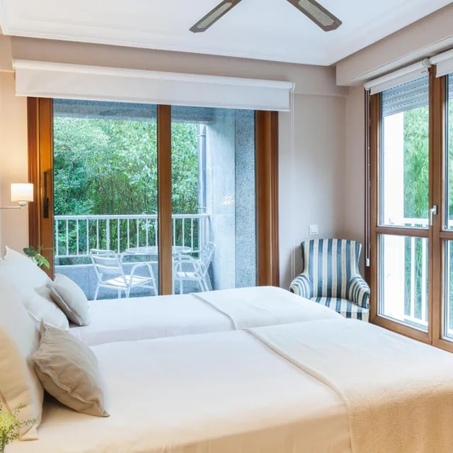 غرفة بسريرين، Monte Ulia Hotel 1/7