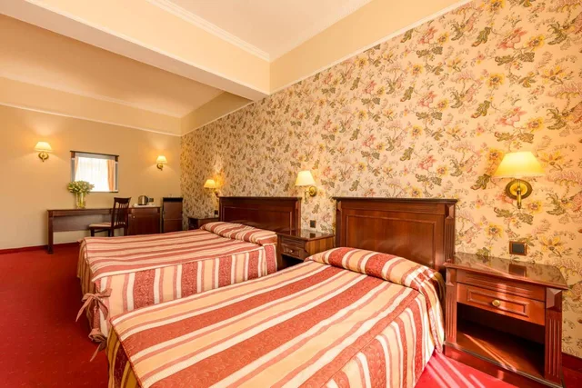 جناح بغرفة نوم واحدة، Splendid Hotel 1/6