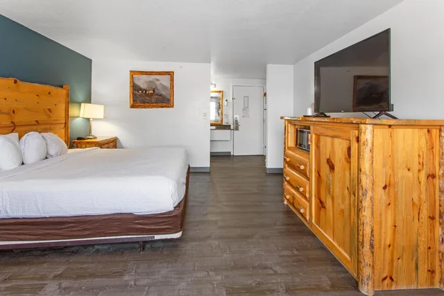 غرفة بسرير كينج لذوي الإعاقة، Studio6 Suites Butte, MT I-90 I-15 4/10