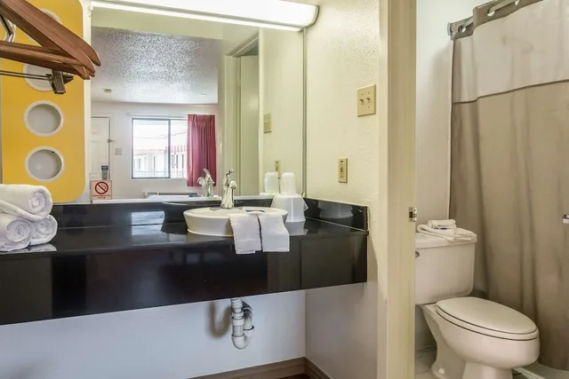 غرفة قياسية بسرير كوين، Motel6 Mesquite, TX - Rodeo - Convention Ctr 7/9