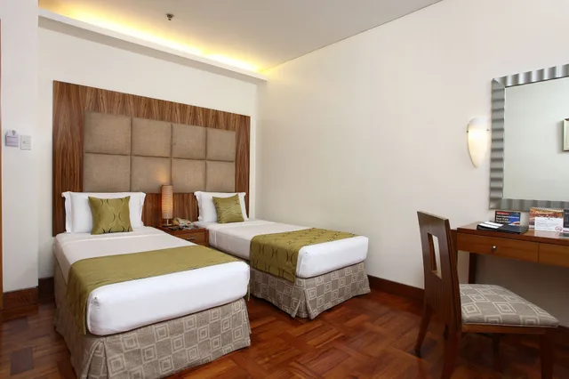 غرفة قياسية بسريرين منفصلين، City Garden Suites Manila 4/7