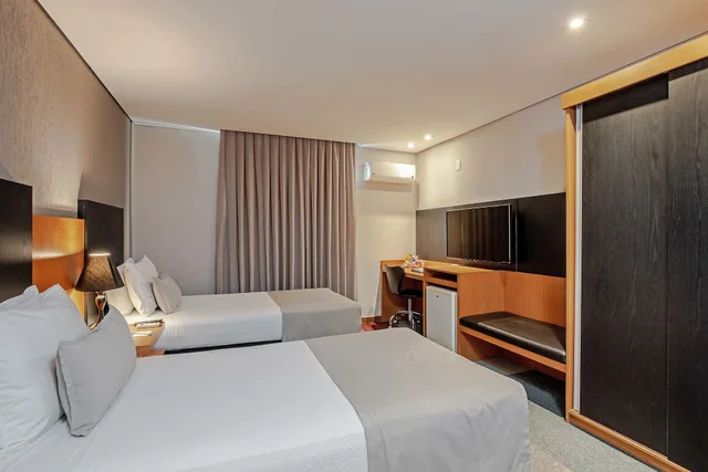 غرفة ديلوكس بسريرين منفصلين، Slaviero Hotel Curitiba Batel 2/10