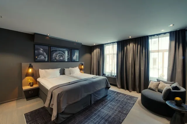 جناح غراند بسرير كينج، The Lamp Hotel 2/2