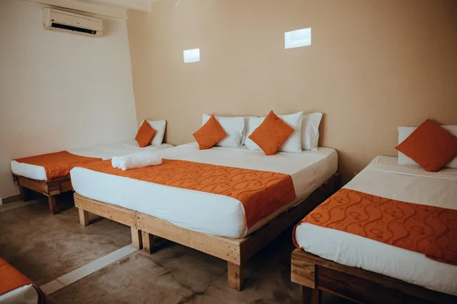 Room, Quintuple, Hotel Sansiraka by GEH Suites 2/4