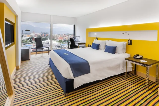 Standard, Queen Bed, Wyndham Bogota 1/3