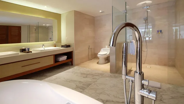 Junior Suite Garden Terrace Double Bed, The Bandha Hotel & Suites 5/6