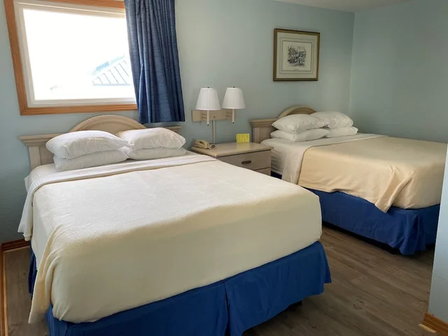 جناح استوديو ديلوكس بسريرين مزدوجين، Mariner Inn And Suites 1/4