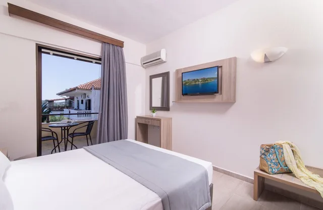 غرفة سوبيريور بسرير كوين، Sun Rise Hotel 1/10