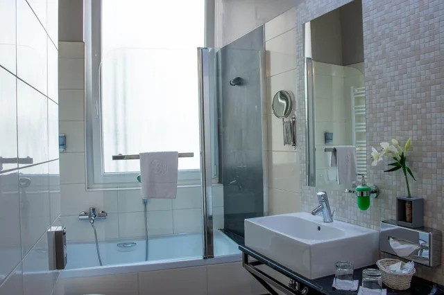 Standard, Double Bed, Carat Boutique Hotel 2/2