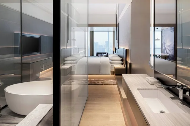 Room, King Bed, Bay View، Renaissance Shenzhen Bay Hotel 10/10