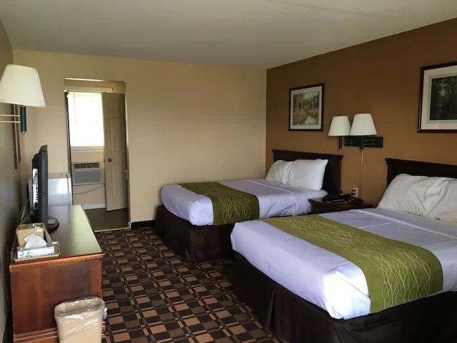 Exterior, Motel, 2 Queen Beds, No Elevator, Near Building، Cabot Inn and Suites 3/4