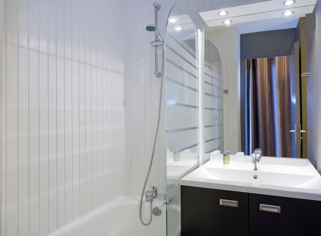غرفة ثلاثية، Hotel Club Mmv Les Melezes 6/6