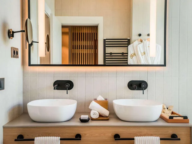 So Comfy, Family, SO/Sotogrande Spa & Golf Resort Hotel 10/10