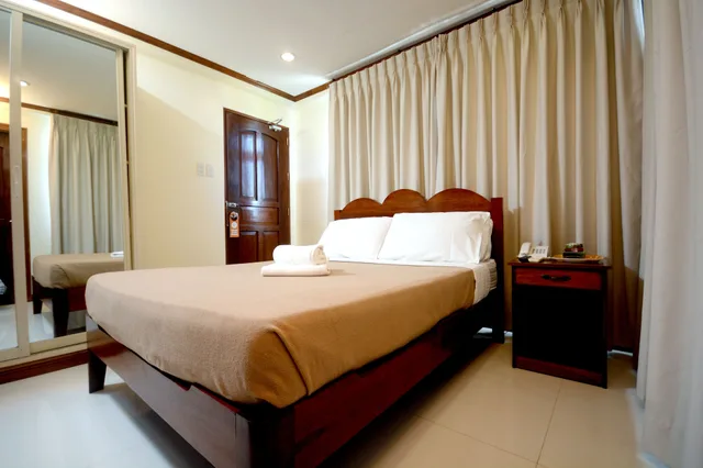 غرفة ديلوكس بسرير مزدوج، Ipil Suites El Nido 2/5