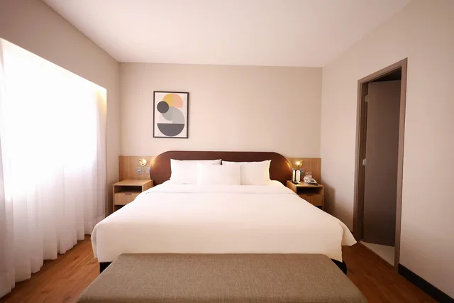 جناح بسرير كوين، Clarion Hotel Faria Lima 2/6