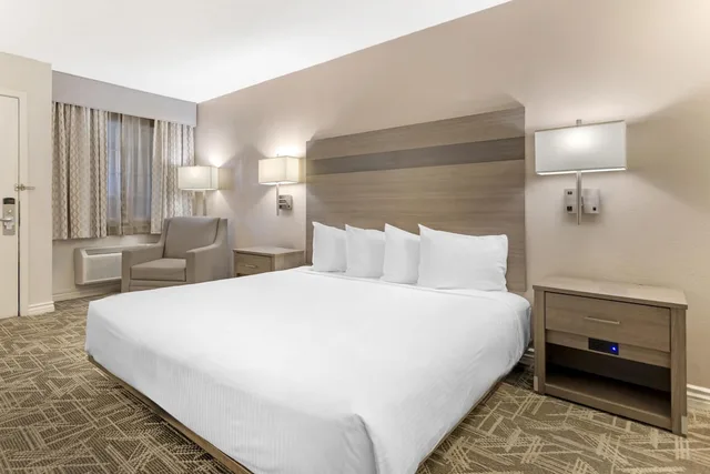 غرفة قياسية بسرير كينج لذوي الإعاقة، Best Western Kettleman City Inn & Suites 3/4