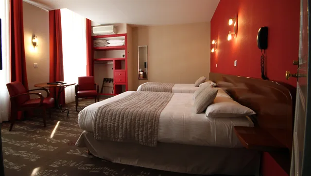 غرفة عائلية رباعية، Hotel Majestic 6/9