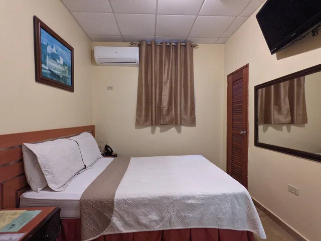 غرفة قياسية بسرير مزدوج، San Jorge Hotel Hostel 1/3
