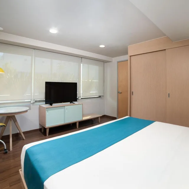 جناح بسرير مزدوج أو سريرين منفصلين بغرفة نوم واحدة مع أريكة، City Express Suites by Marriott Ciudad de Mexico Anzures 10/10