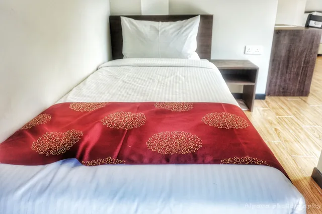 غرفة ديلوكس ثلاثية بسرير كوين وسرير فردي، Nex Hotel Johor Bahru 3/4