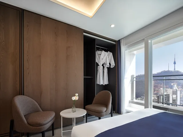 Premier, Deluxe, Family, Twin Beds, Accessible, Hotel The Botanik Sewoon Myeongdong 2/2