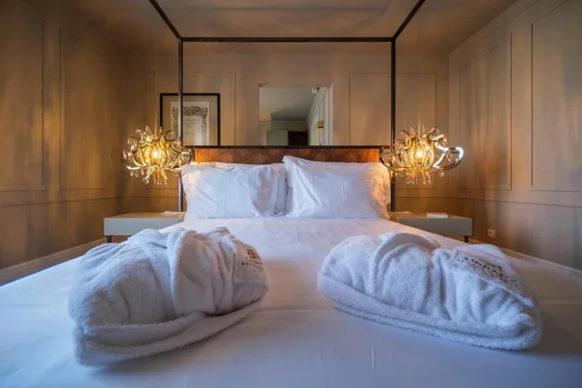 Junior Suite, AZORES BOOK HOTEL 1/8