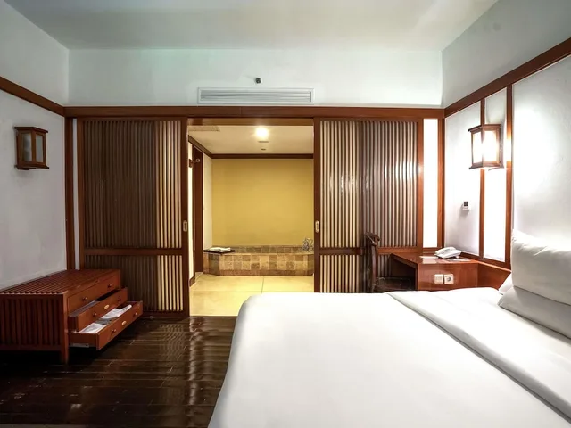 جناح دوبلكس بسرير كوين مع أريكة، Novotel Bogor Golf Resort & Convention Center 3/4