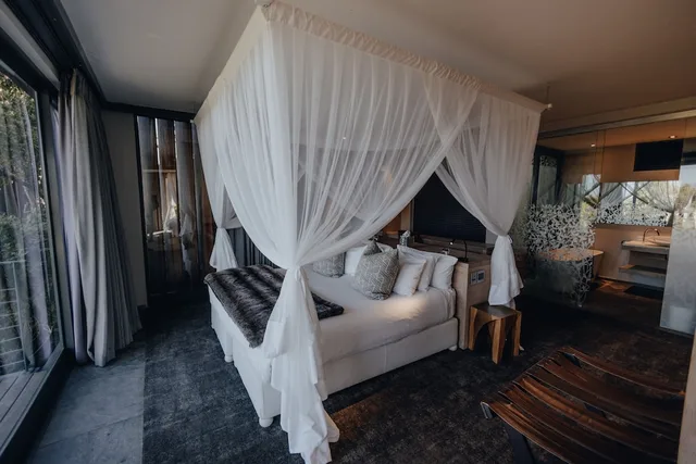 فيلا فاخرة بسرير كينج وسريرين منفصلين بغرفتي نوم، Spanish Farm Guest Lodge 9/10