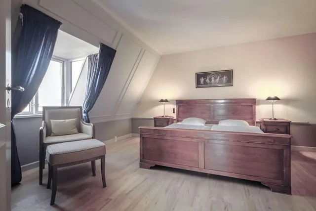 غرفة ركنية بسرير كينج بإطلالة على المدينة بغرفة نوم واحدة، Four Points Flex by Sheraton Roskilde 1/4
