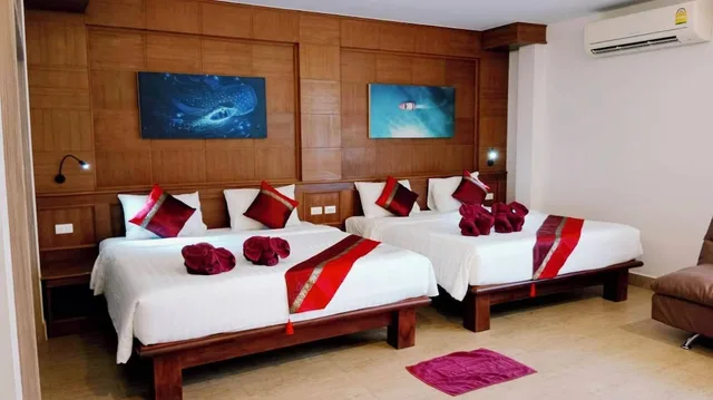 بنغل عائلي بسريرين كوين، D.R. Lanta Bay Resort 6/9