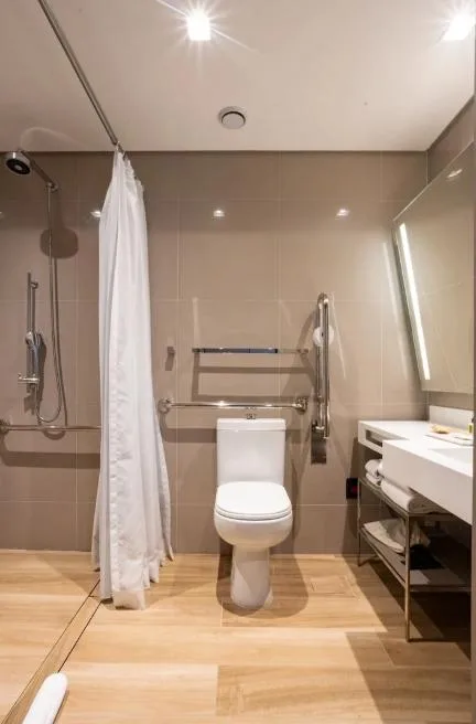غرفة لذوي الإعاقة، LK Design Hotel Florianopolis 7/10