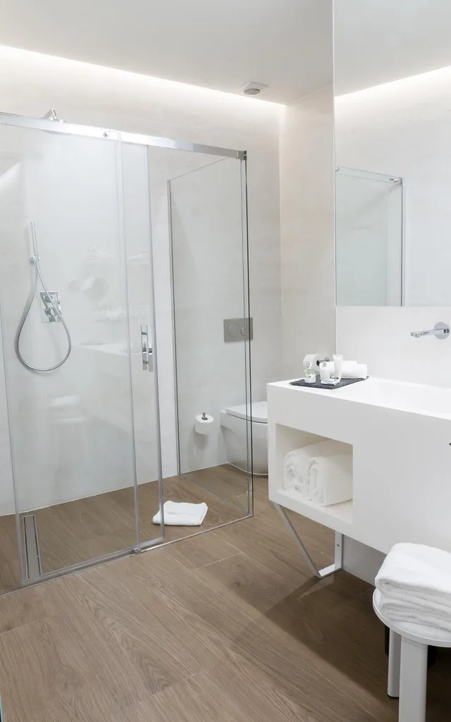 غرفة كومفورت عائلية بشرفة، Hotel SANSEbay 4/4