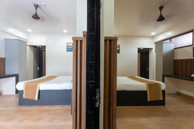 غرفة بريميوم بسرير كوين، Hotel Mainak 6/10