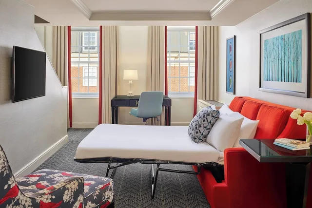 1 Bedroom, Loft, King Bed, Sofa, The Alexandrian Old Town Alexandria Autograph Collection 2/5