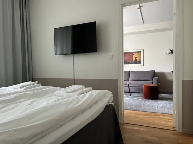 جناح سوبيريور بسرير كينج بإطلالة على المدينة مع أريكة، Injoy Premium Solna 4/10