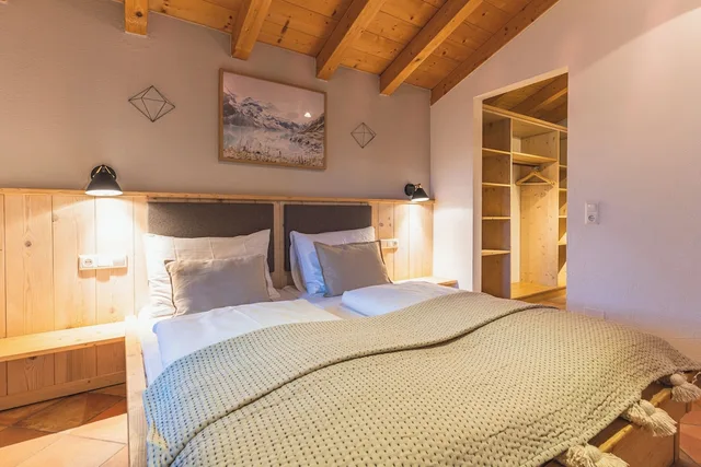 شاليه غراند بسريرين كينج، Dorfchalets Kaprun 2/6