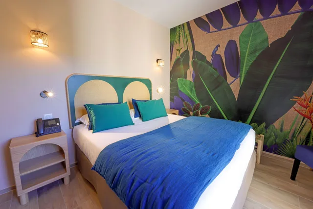 Comfort, Queen Bed, City or Country View, Balcony، Le Saint Erasme 4/10
