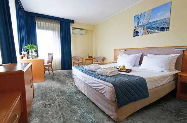 Superior, Twin Beds, Sofa, Mragowo Resort And Spa 1/4