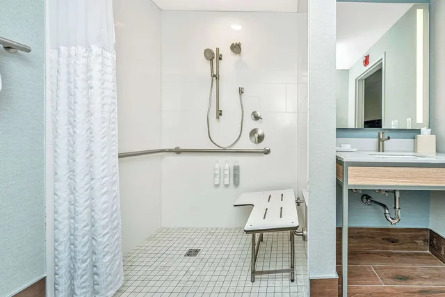 جناح جونيور بسرير كينج لذوي الإعاقة، Hilton Garden Inn Charleston Airport 9/10