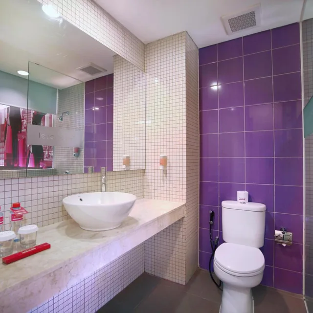 غرفة قياسية بسرير كينج، favehotel MEX Tunjungan Surabaya 6/8
