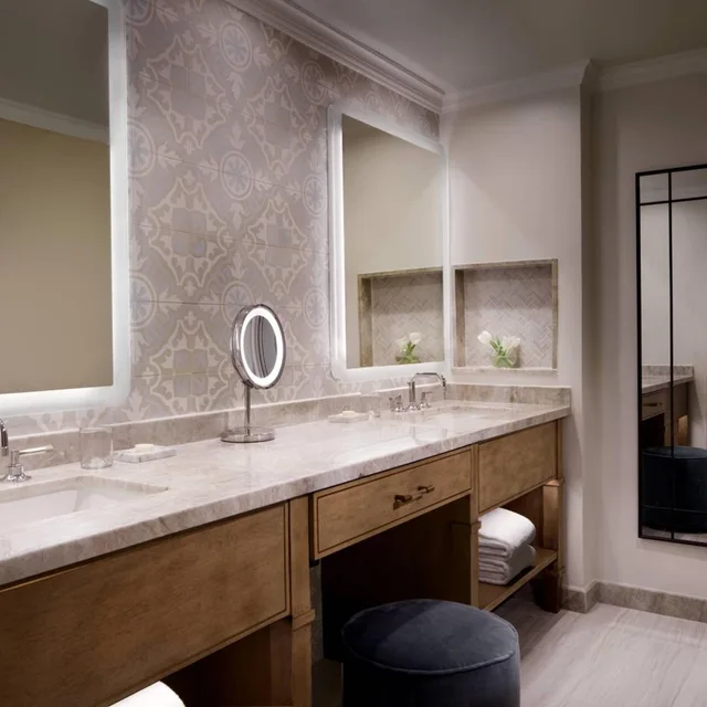 جناح بسرير كينج بإطلالة على البحر بشرفة بغرفة نوم واحدة، The Ritz Carlton Amelia Island 2/3