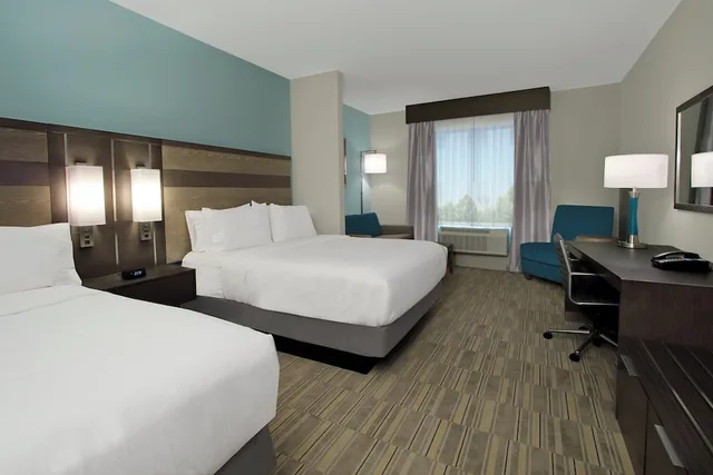 جناح بسريرين كوين مع أريكة، Holiday Inn Express & Suites Lake Charles South Casino Area 4/10