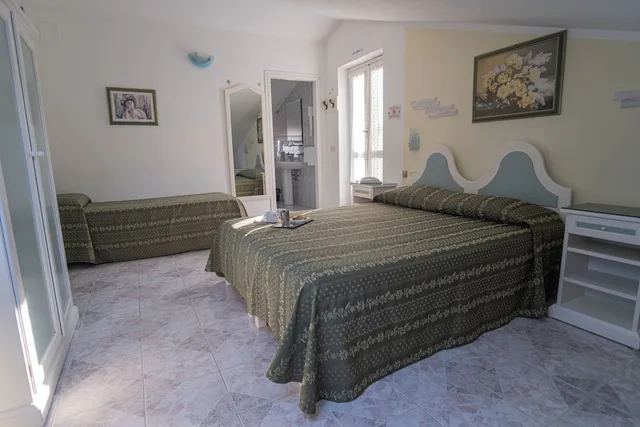 غرفة قياسية ثلاثية بثلاثة أسرّة، Hotel Ristorante Borgo La Tana 7/10