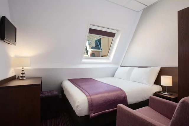 غرفة صغيرة بسرير مزدوج، Hotel Luxer 1/4