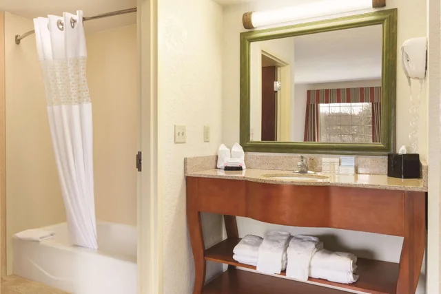 استوديو، Hampton Inn & Suites Greenfield 3/3