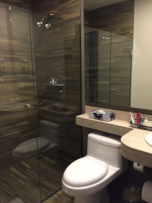 Standard Room 1 doble bed، Historico Central 2/3