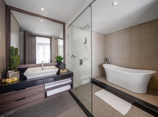 غرفة تنفيذية عائلية بإطلالة جزئية على البحر، Minh Toan Safi Ocean Hotel 8/8