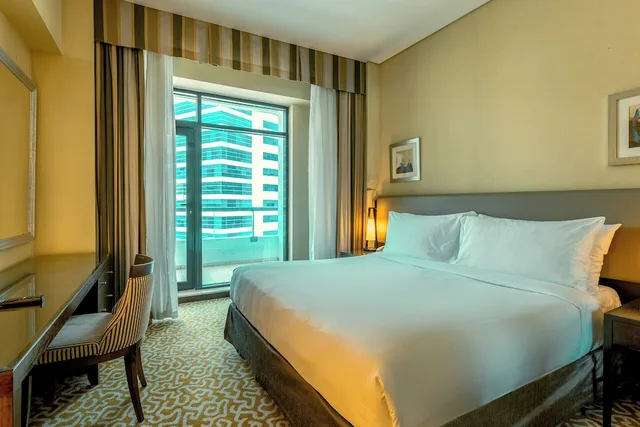 Deluxe King - Pool View, TIME Oak Hotel and Suites 1/9